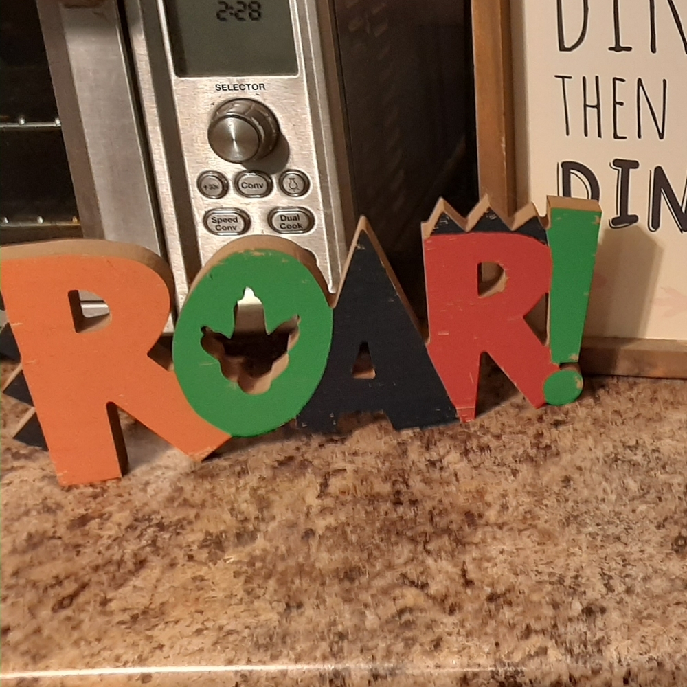 Dinosaur Bedroom Decor
